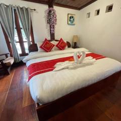 Villa ouis namkhan river