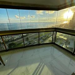 Barra Royal Plaza - Apartamento Frontal ao Mar