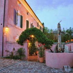 Historic Villa With Lake And Sea Views