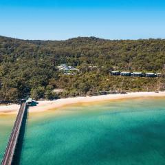 Kingfisher Bay Resort