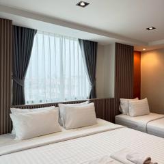 Infinite Hotel-Ratchada