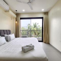 Peaceful Candolim 2BHK Apartment - Family Stay, Scenic View, Pool