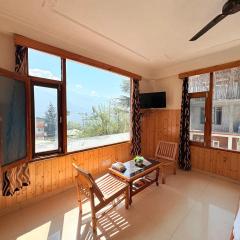 The Suraj Cottage Manali ! Private Parking ! Bonfire ! Playing Zone ! Near Mall Road