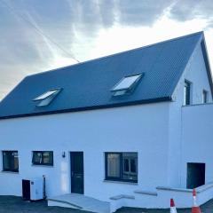 Adaliene's Retreat Flat 2