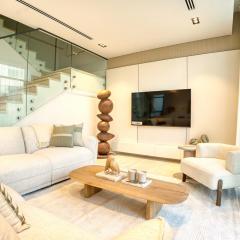 Luxury 3BR Villa with Maid Room & Private Beach Access