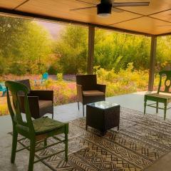 WabiSabi ATX Garden Gem at SoCo, Antique, Cloud Beds, Pool, Shops & Eats