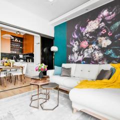 2BR, 4 Baths, Terrace Steps from Sofia Landmarks