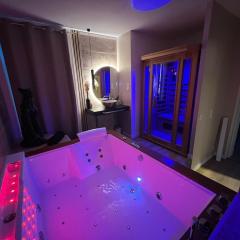 Suite KalypsÔ, romantisme, balnéo et sauna privé