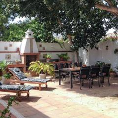 2 Bedroom Beautiful Home In Benalmadena