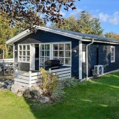 Beautiful Home In Millinge With Wifi