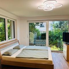 Moderne, gepflegte helle Neubau-Einliegerwohnung