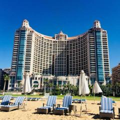 Luxury Sea View Apartment in Four Seasons Alexandria