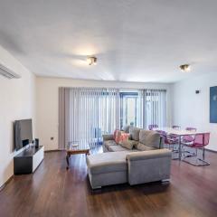 Modern Sea View Apartment in Sliema SV4