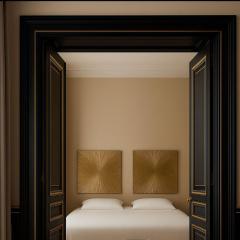 8 chambres, Av des Champs-Elysées