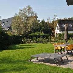Great holiday home energy neutral on Texel with sauna and sun shower