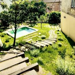 MONTERA Appartement Centre-ville avec piscine chauffée et jardin