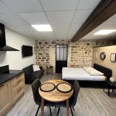 Les Pichies, Studio Dadoum, Centre ville