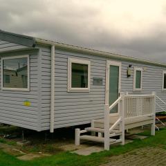 Seaview Moonstone Deluxe 6 Berth central heated FREE WIFI