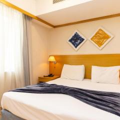 PC01-602 · Flat Aconchego Paulista de frente com sacada