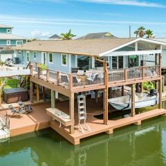 Chic Bayside Beauty Hot Tub Fire Pit