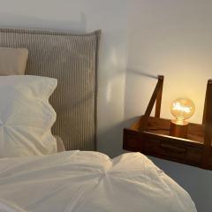 Experience Brussels in Style ! 60m apartment 10 min walk to Grand Place