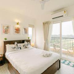 Horizon 1BHK Suite - Pool & Field View Da Alohas