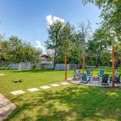 NEW Howdy House, Walk to TSU, Gameroom & Yard