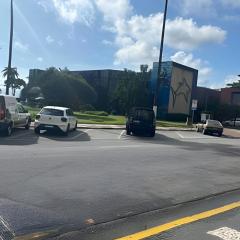 Lindo Apto Pé na Areia