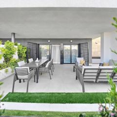 Modern and Luxury Apartment in Flamenca Village