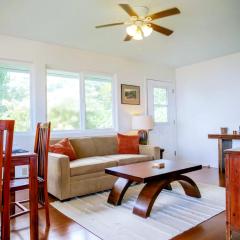 Oceanfront Treehouse at Hakalau with Kitchen