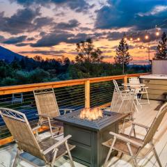 Quail Haven- A-frame cabin with hot tub, views, and more