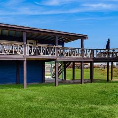 Haven Steps to Beach Large Deck Pet Friendly