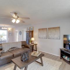 Charming Mountain Home Getaway with Gas Grill!