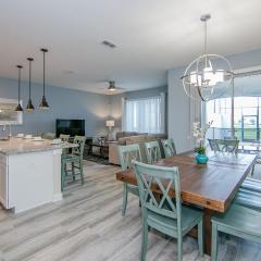 4907JA TOWNHOUSE 4 BEDROOMS & 3 BATHROOMS + POOL