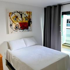 Art Studio - Pé na Areia Praia de Armação - 30m com Varanda - Unid 424