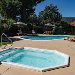 The Orchard Hotel Ukiah Wine Country Free Breakfast, Pool, & Hot Tub