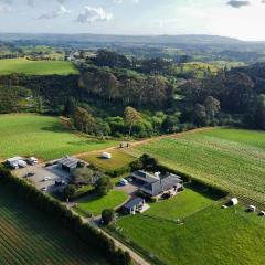 Peaceful Farm Stay Near Auckland with Spa Pool