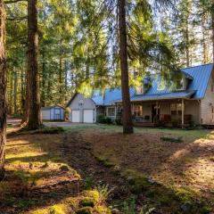 Stay Portland - Relaxing River Retreat