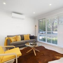 Stylish 3Bedroom Escape in South Canberra - Hosted by Canstay