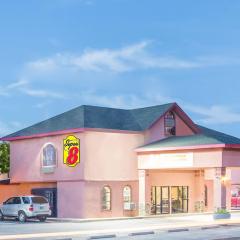 Super Motel
