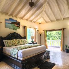 Ridge Royale with Mountain View, Waterfalls, Hot Tub and Home Cinema