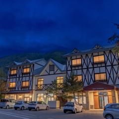 Komakusa Hotel
