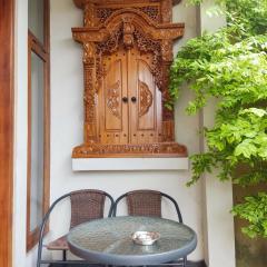 Tropical Homestay of Balirejo