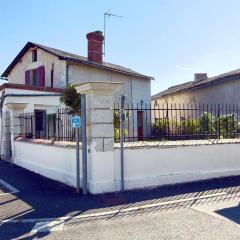 Charmant Gîte en Pierre du XIXe avec Jardin en Poitou - FR-1-381-636