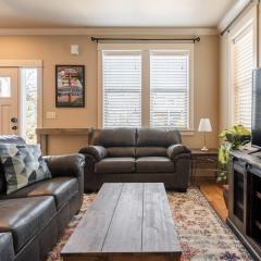 Garfield 2BR - New Build - Foodie-Friendly Stay