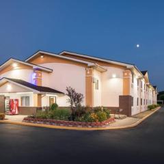 Super 8 By Wyndham Franklin