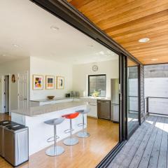 Stay Portland - Unique 8 BR Private Home in Pearl District