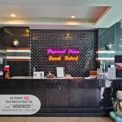 Paramount Palace Hotel Dannok
