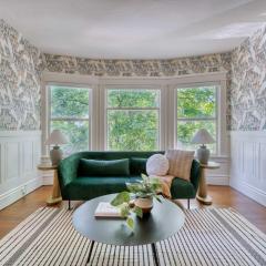 Renovated Craftsman - Fast Wifi - WalkScore 95