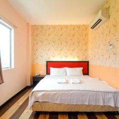 Swing & Pillows - Sky Star, KLIA 1 KLIA 2, Sepang